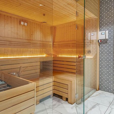 Apartamenty Sun & Snow Nadmotlawie Z Sauna グダニスク エクステリア 写真
